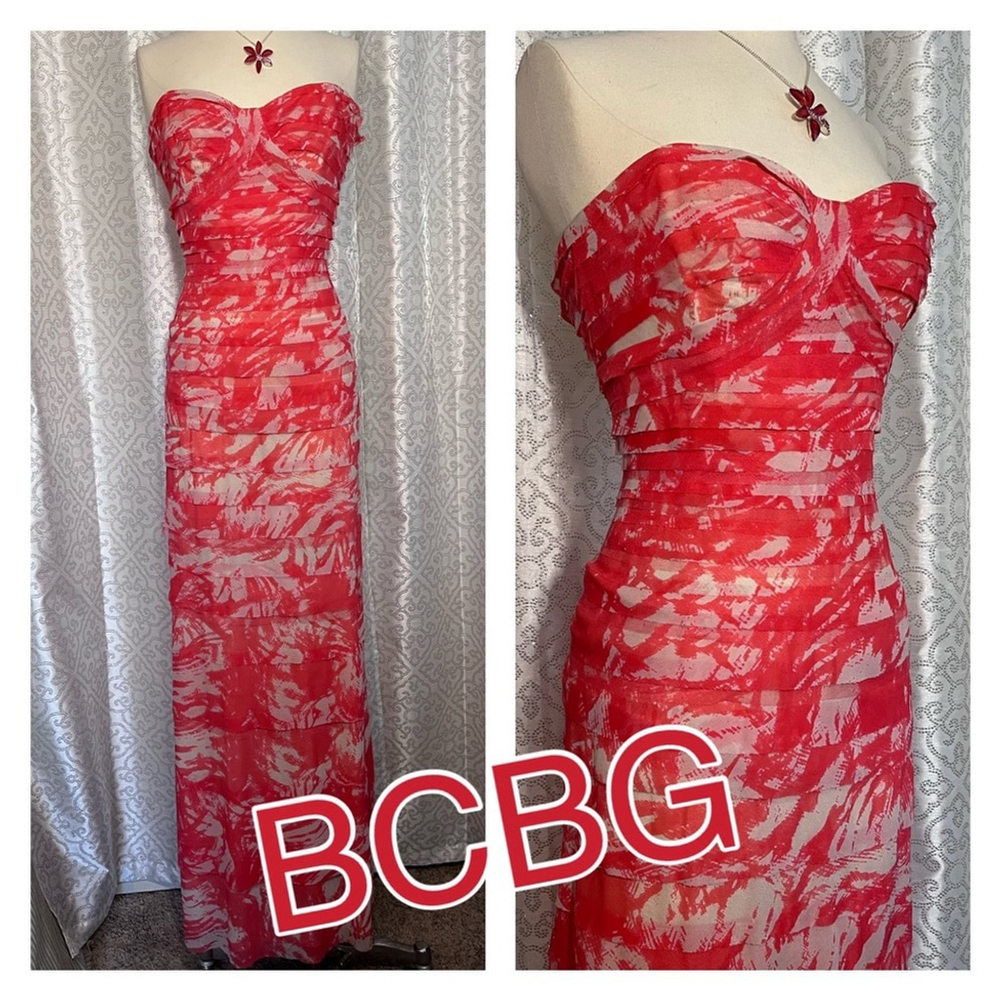 BCBG Maxaxria Strapless prom dress